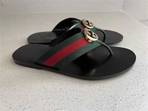 gucci flip flop testo italiano|gucci flip flops meaning.